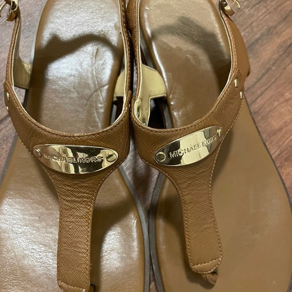 COPY - Michael kors sandals - Picture 2 of 2